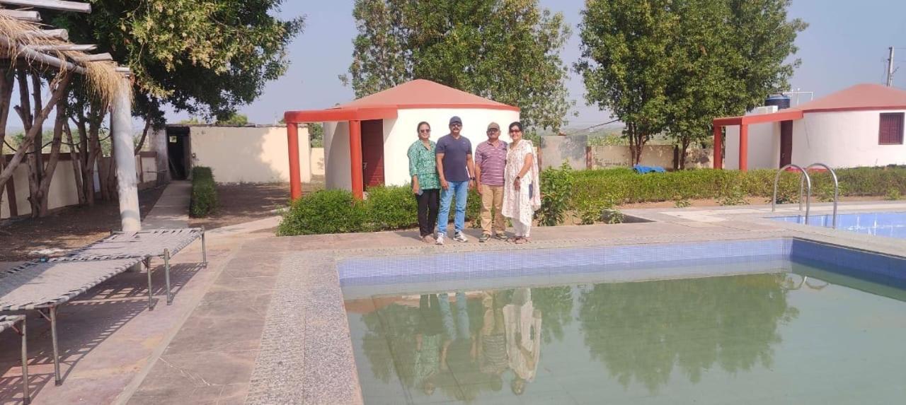 Krishna Farm & Forest Villa Bhuj Bagian luar foto