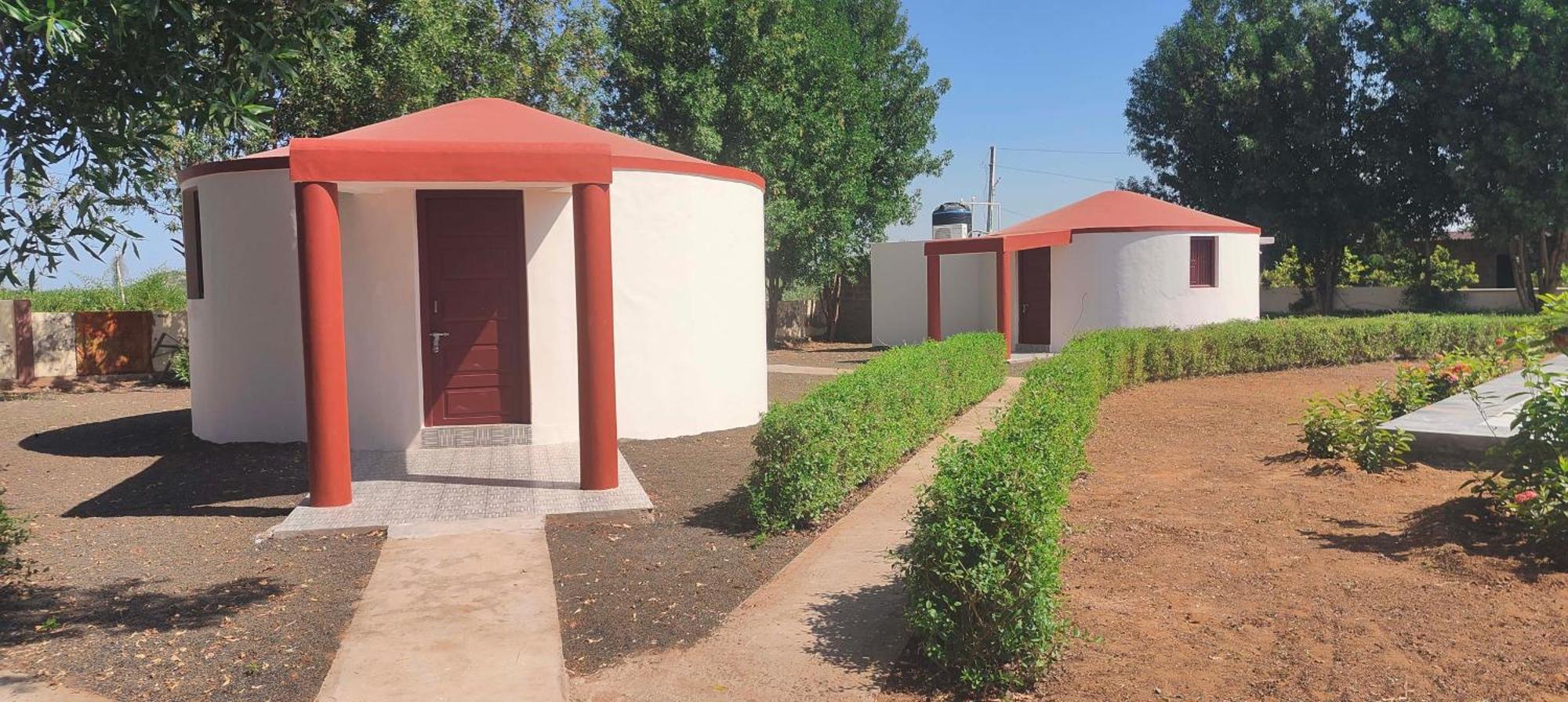 Krishna Farm & Forest Villa Bhuj Bagian luar foto